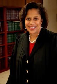 Tanya Bransford headshot