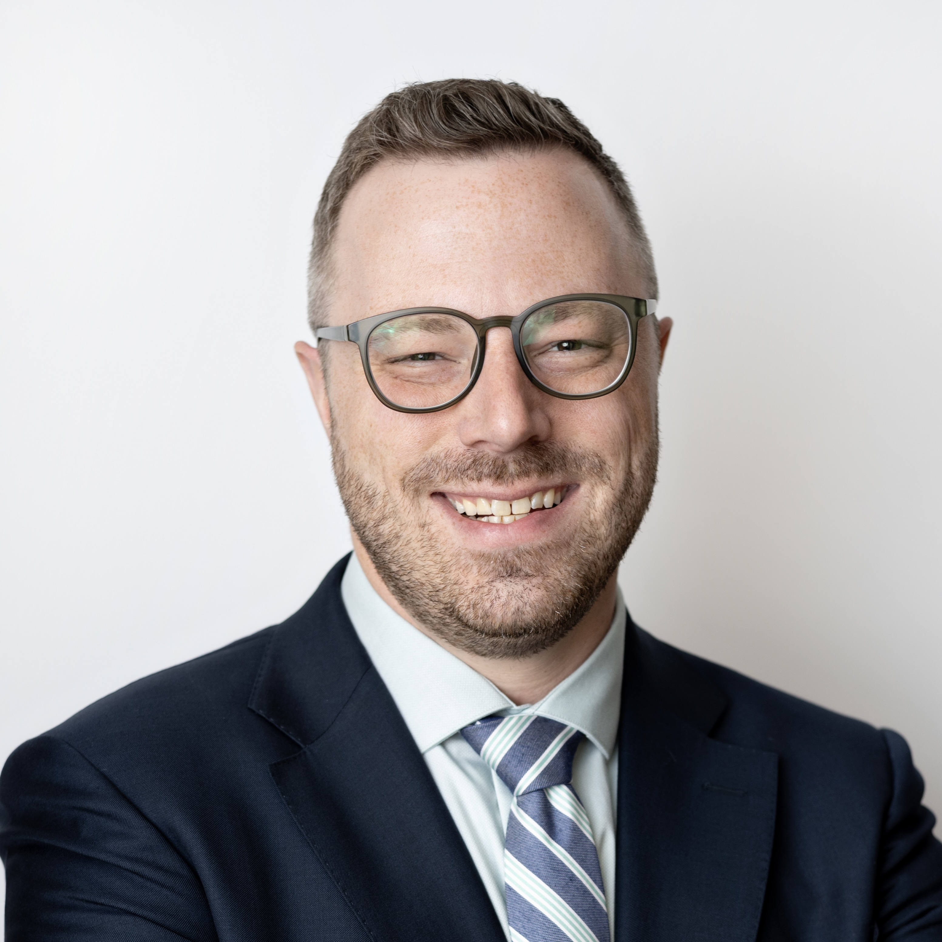 Christopher Vatsaas Headshot