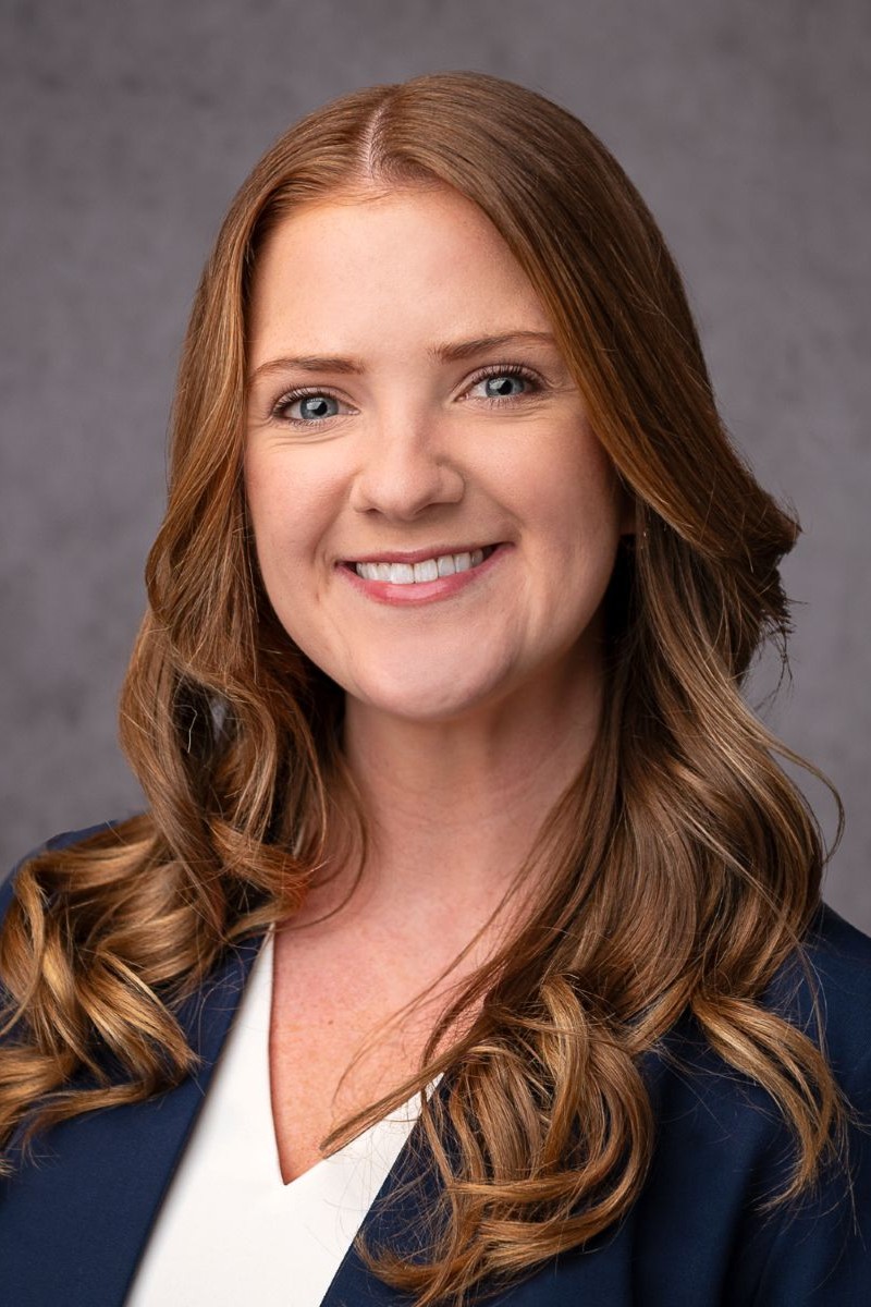 Anna Neumeister Headshot